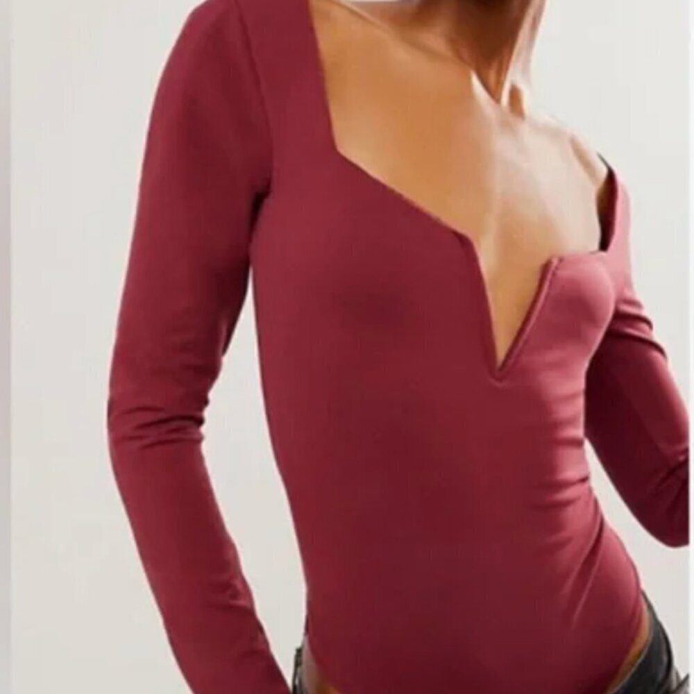 Free People Intimately Stars Aligned V-Wire Bodysuit Size XL Rhododendron